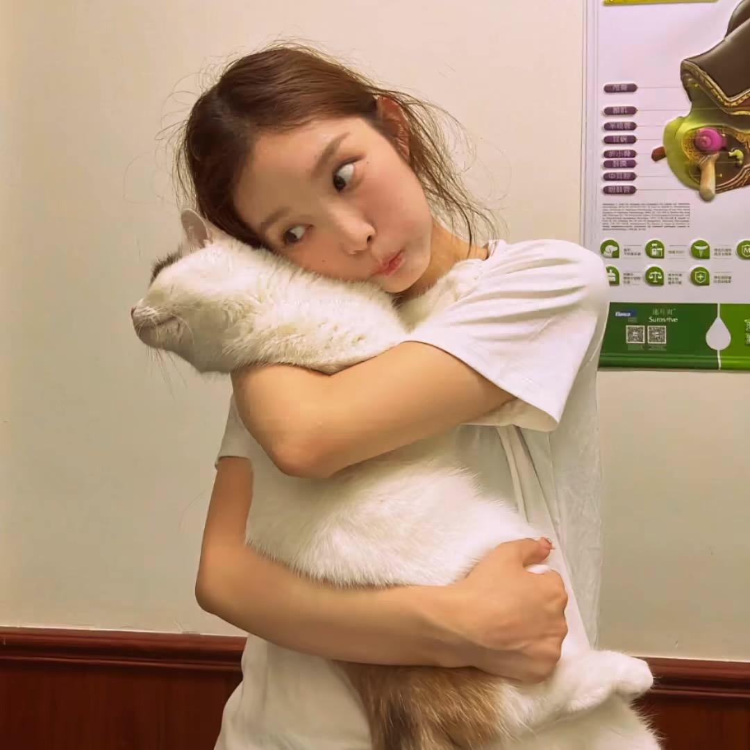 我吃饭的时候不饿