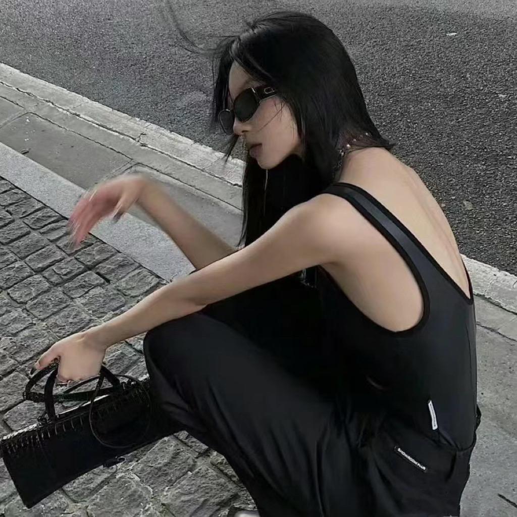 林澄女装～白云区步行街14-1-2号门面