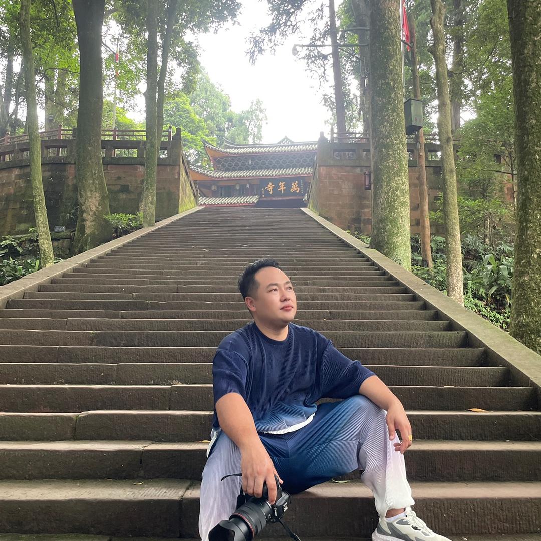 鑫丹霞-任先生