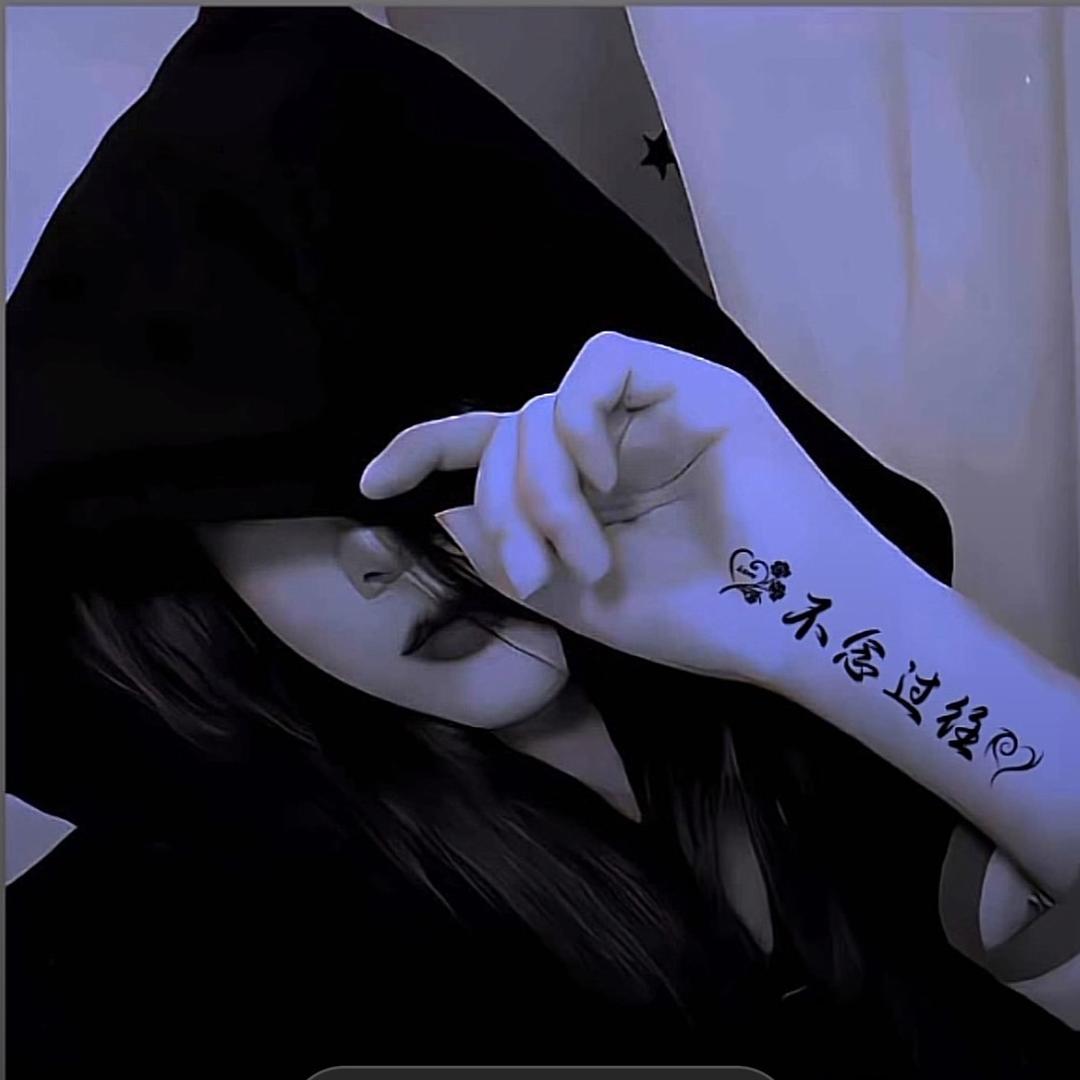 🌹我们家滴胡日鬼🌹