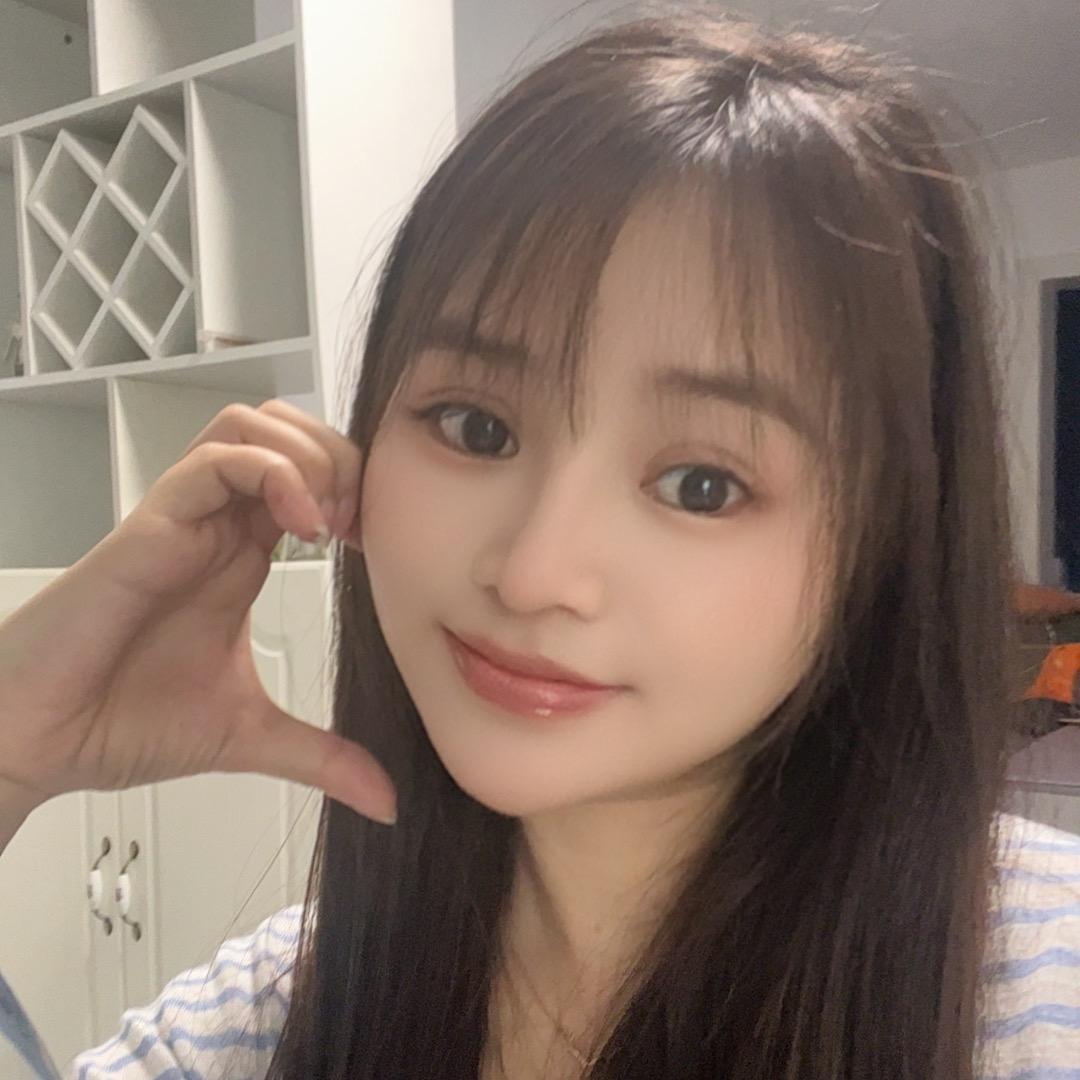 黄灿灿
