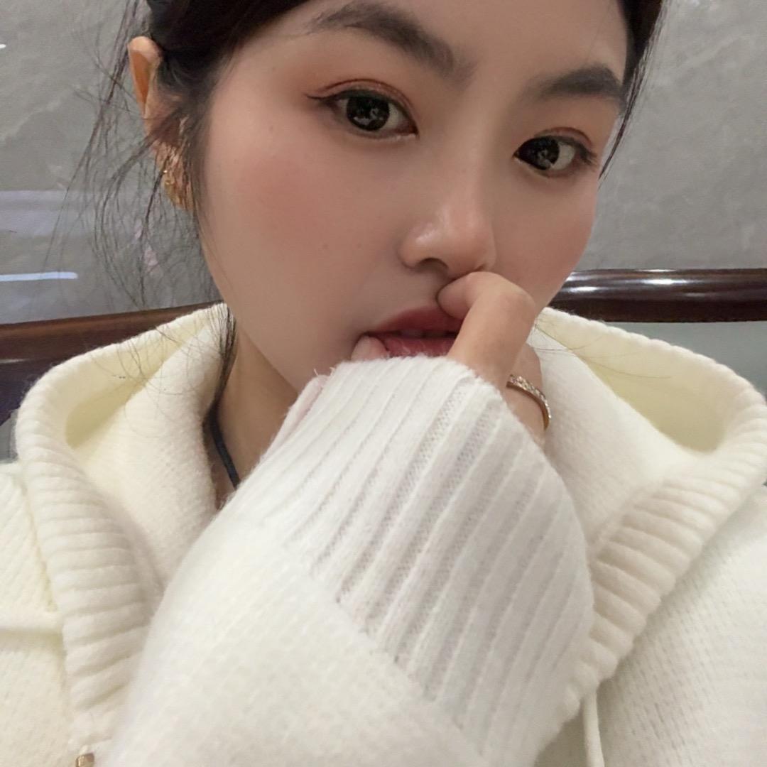 小石头💋💋💋