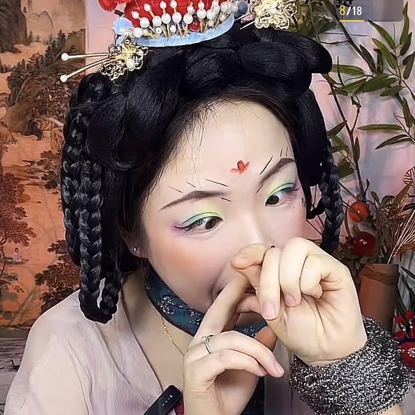 一只三孟（孟小孟）