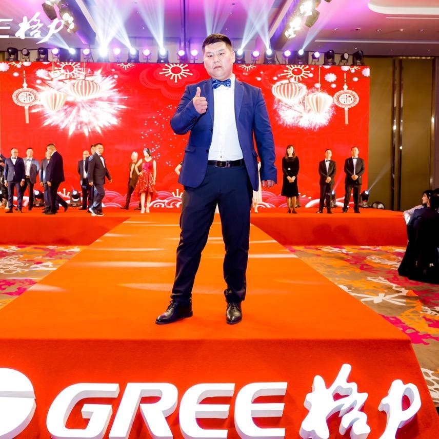 王磊 -格力空调批发：大金 美的 奥克斯