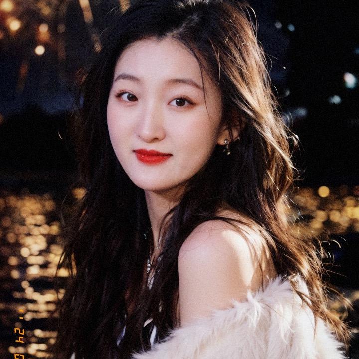 中式八球郑诗羽