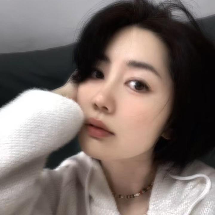 锦泊澜