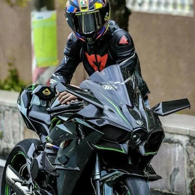 兄弟两字不容易