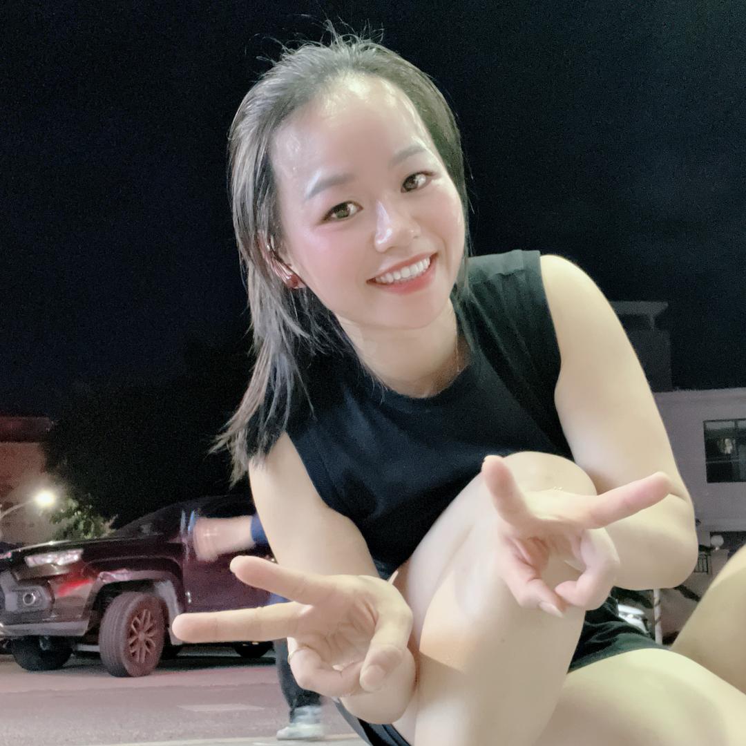 爱笑的丫头