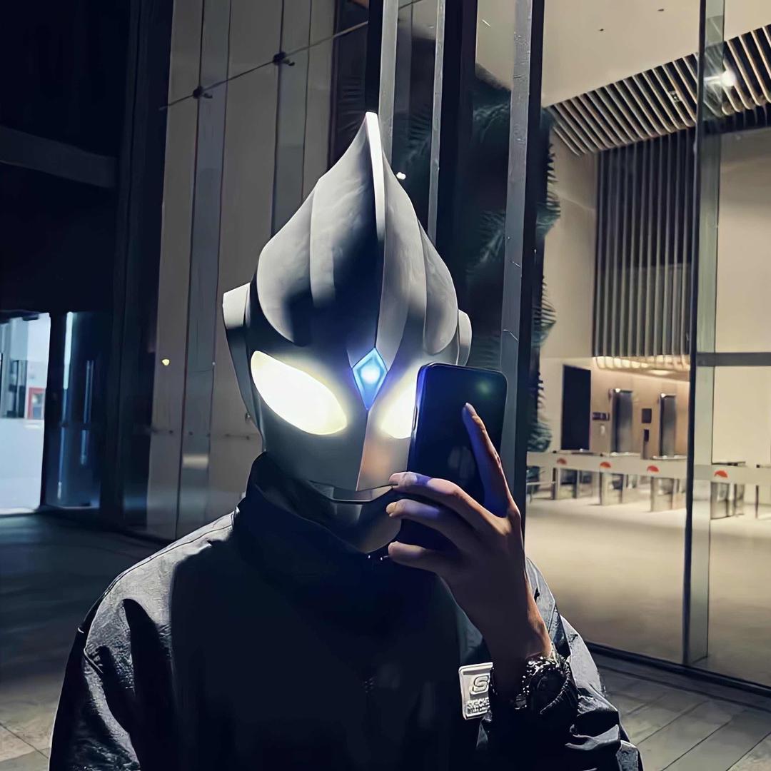 狄迦凹凸曼