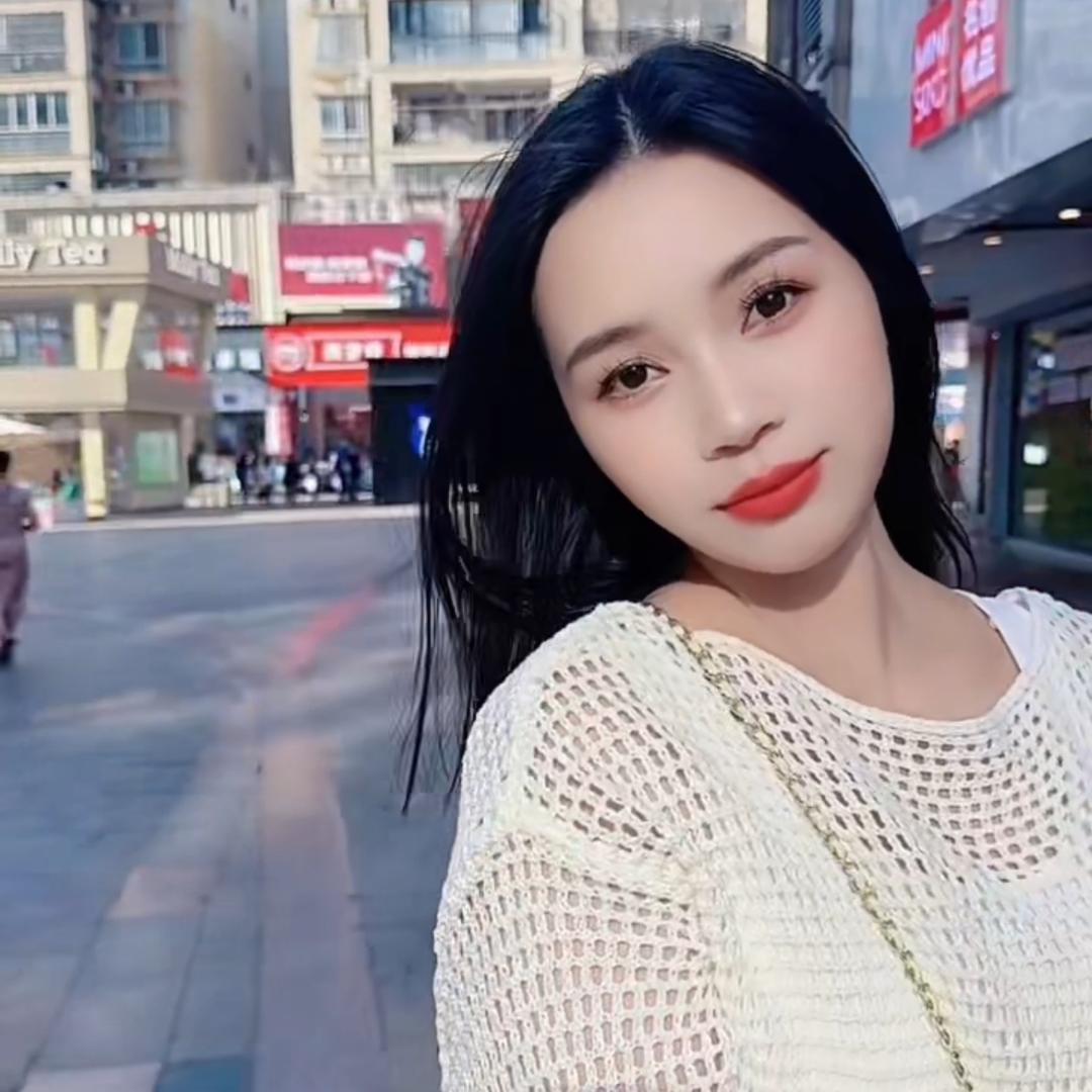 贺州陈晴  (全网打不赢光良)