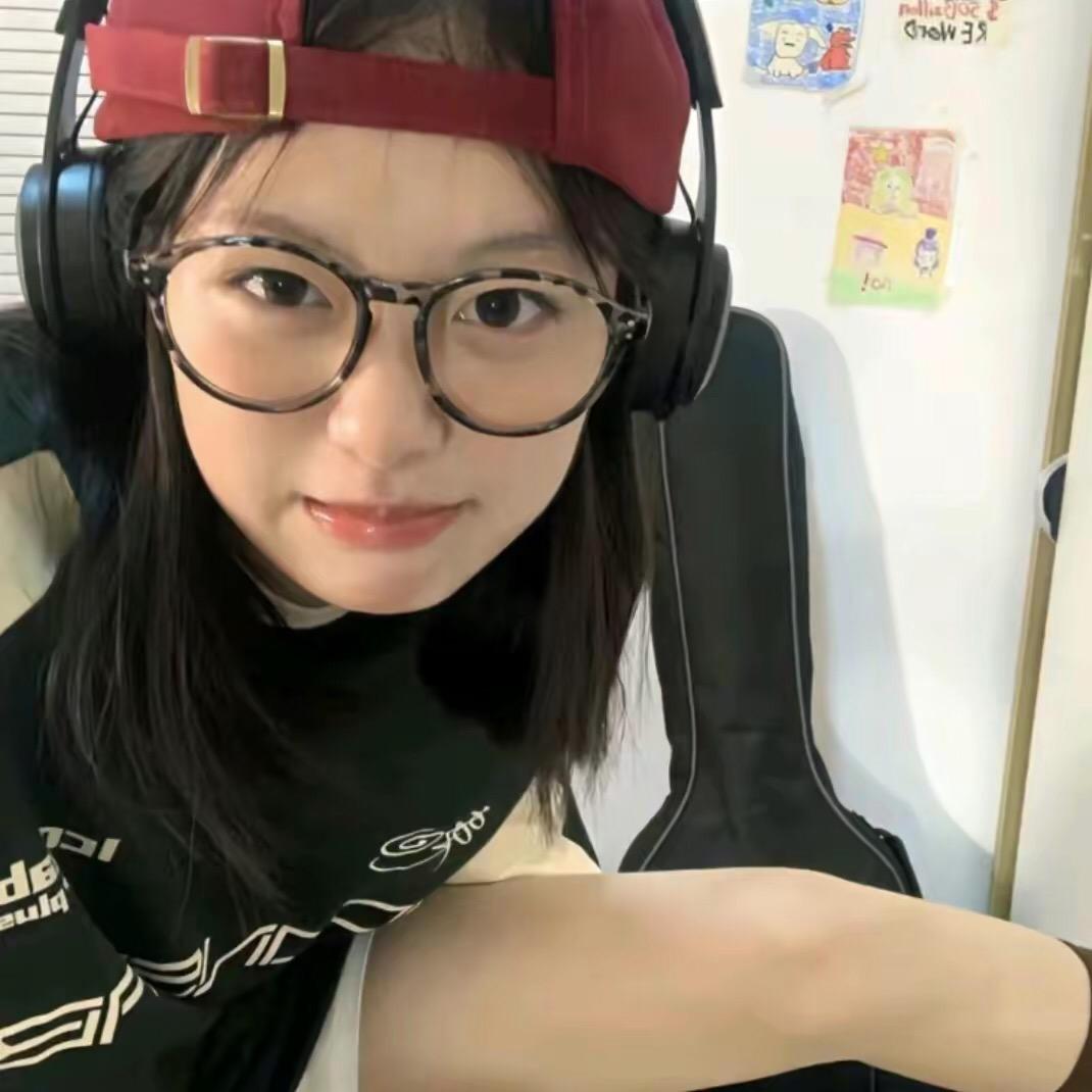 千盈潮牌女装