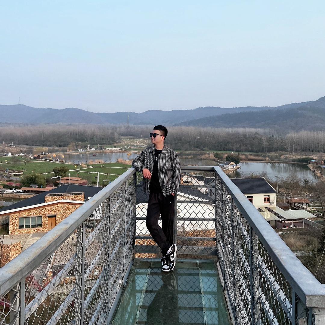 刚子爱钓鱼
