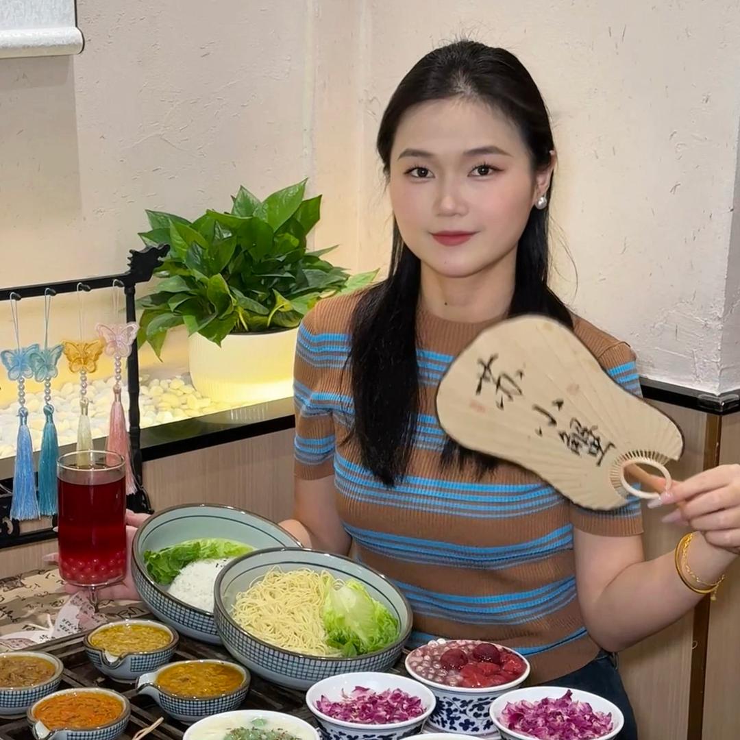 樱桃吃不饱