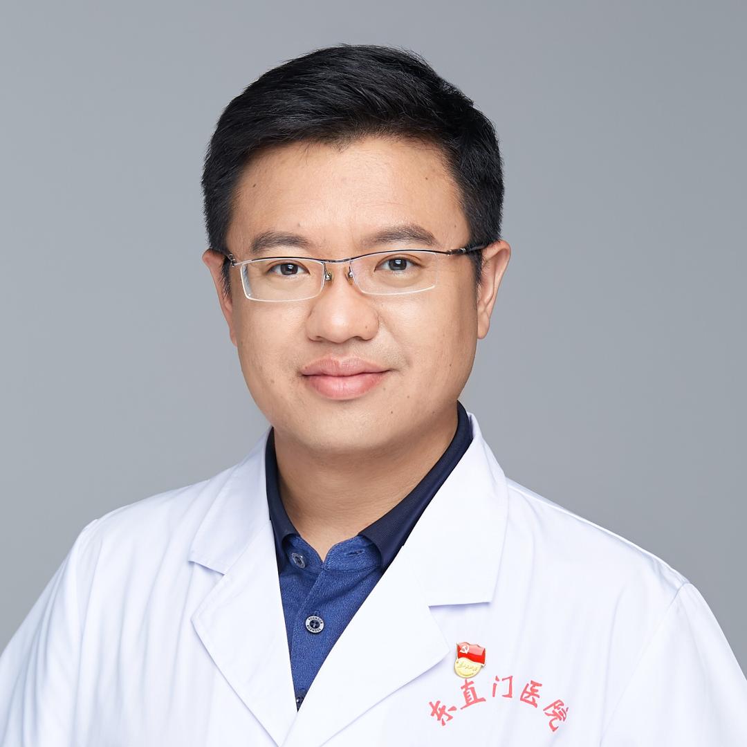 骨伤科杨济洲主任