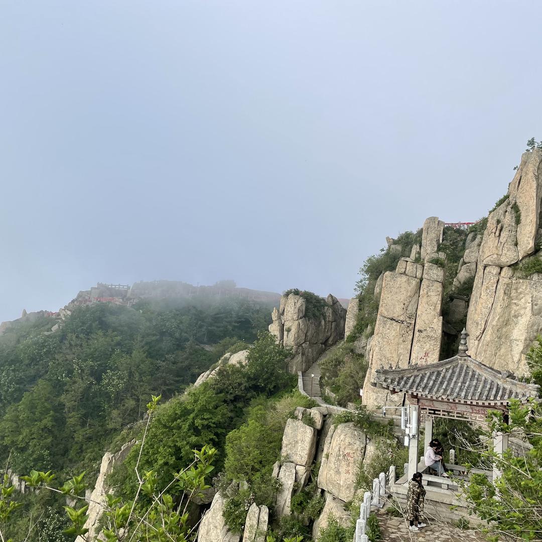 云蕾百货