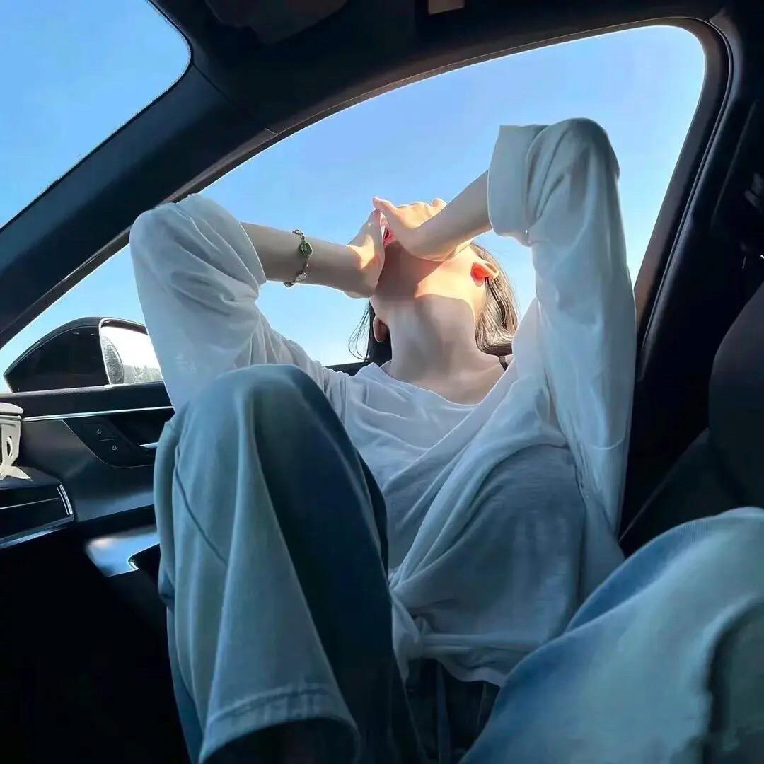 ᥫᩣ-☀️