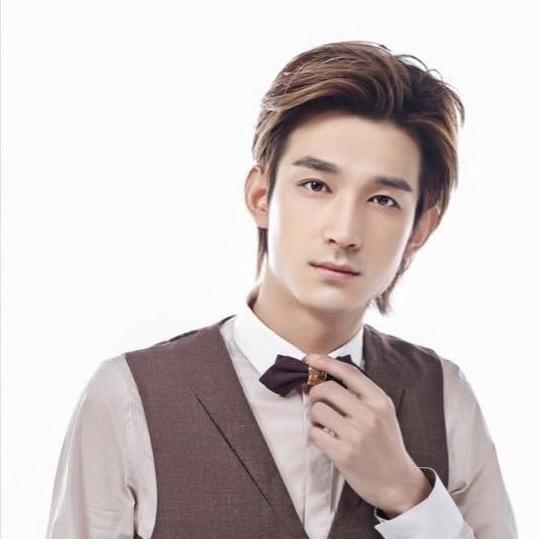 画间美业～设计师富裕