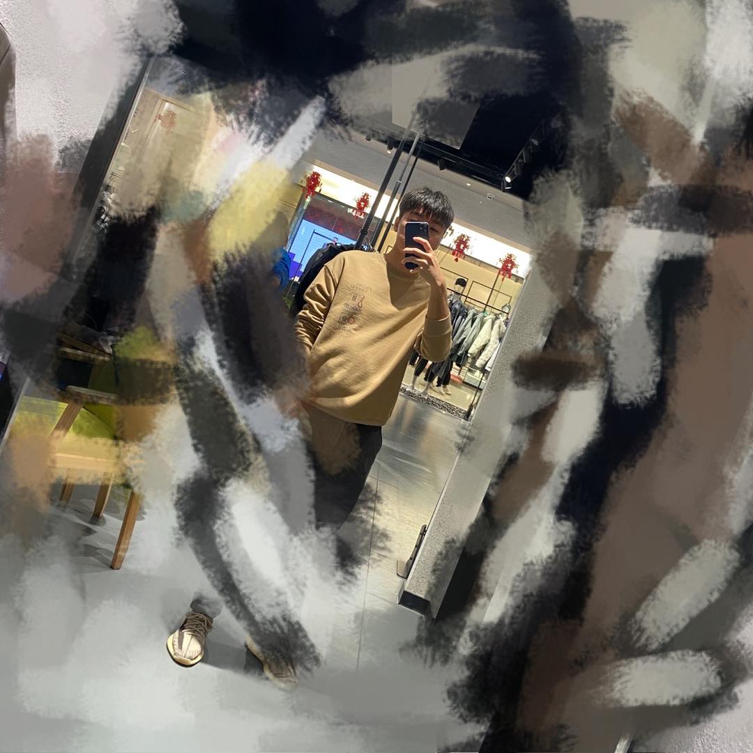 得意的小绵羊