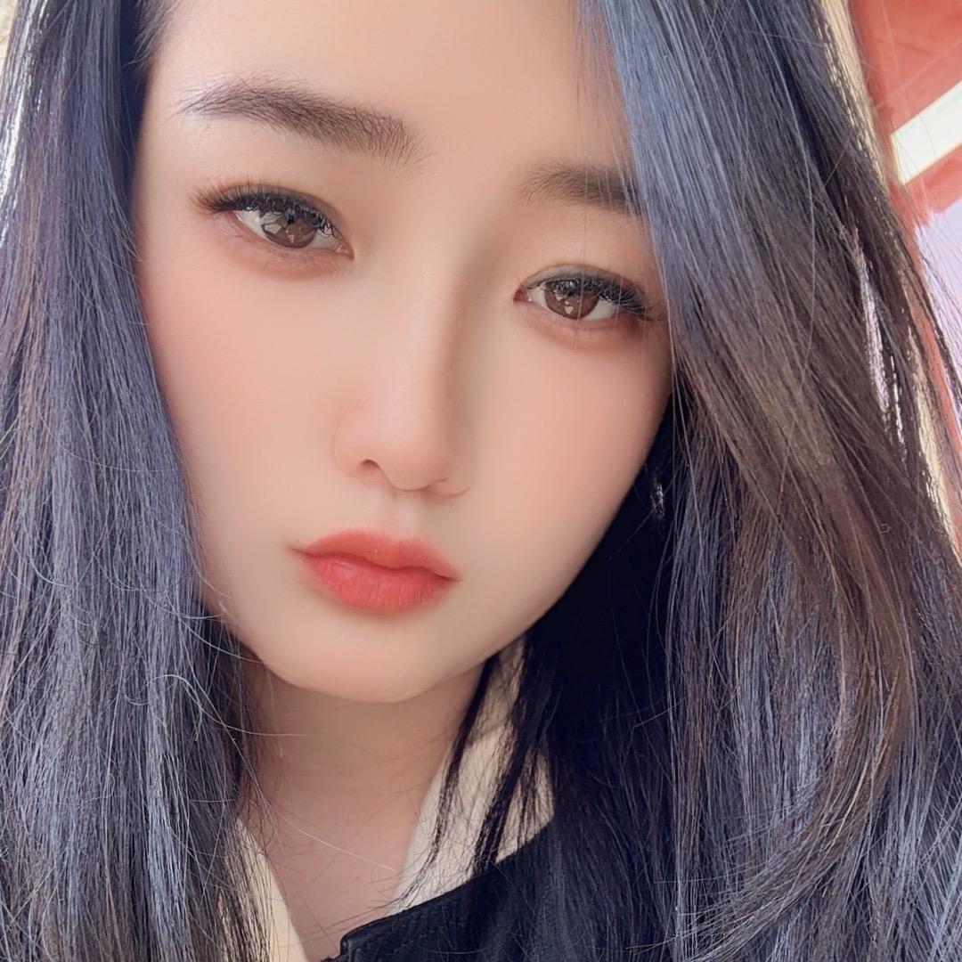 六月的欢欢💋💋