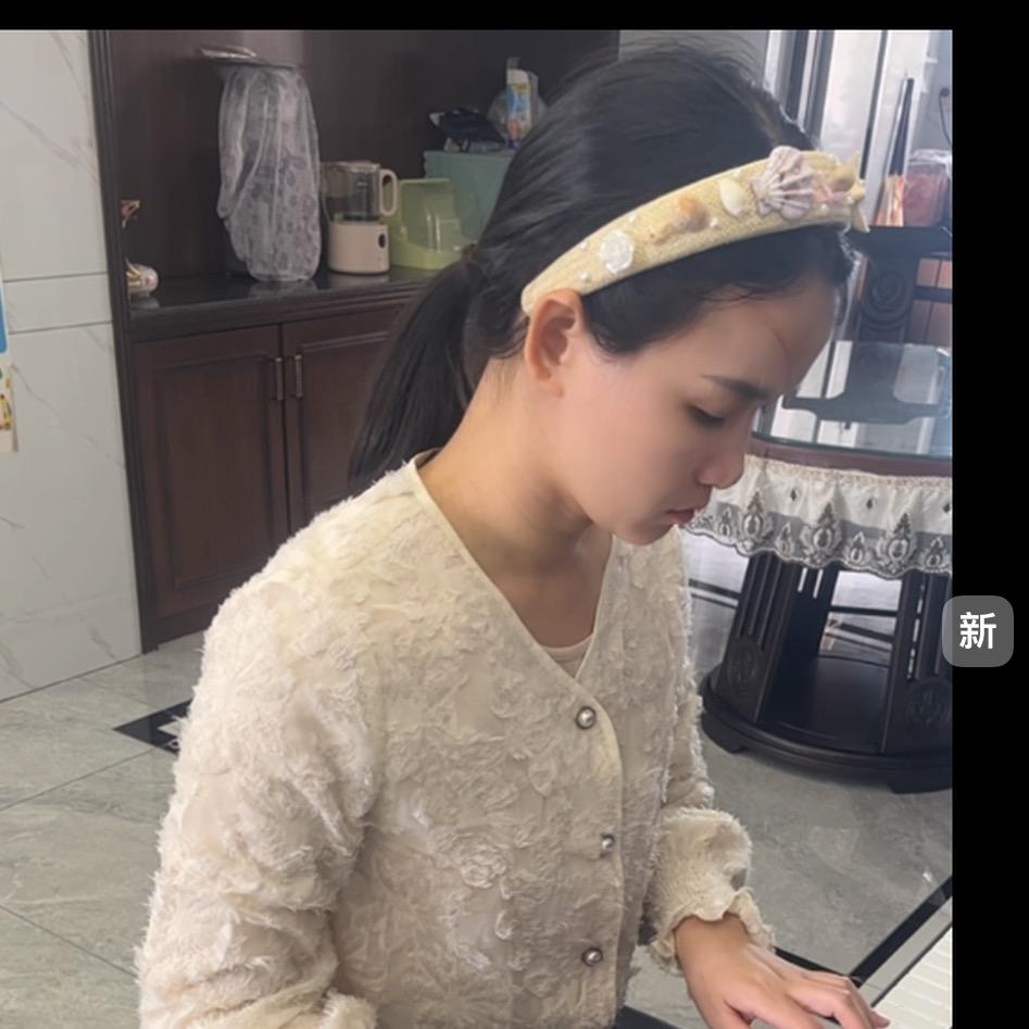 菲菲9:30首播越来越好