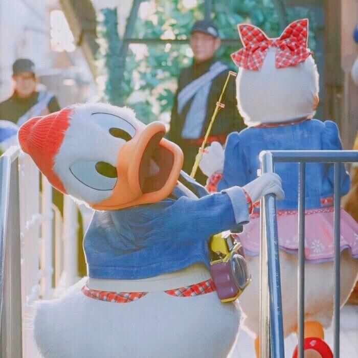 • 高 • 楽 • 高 •