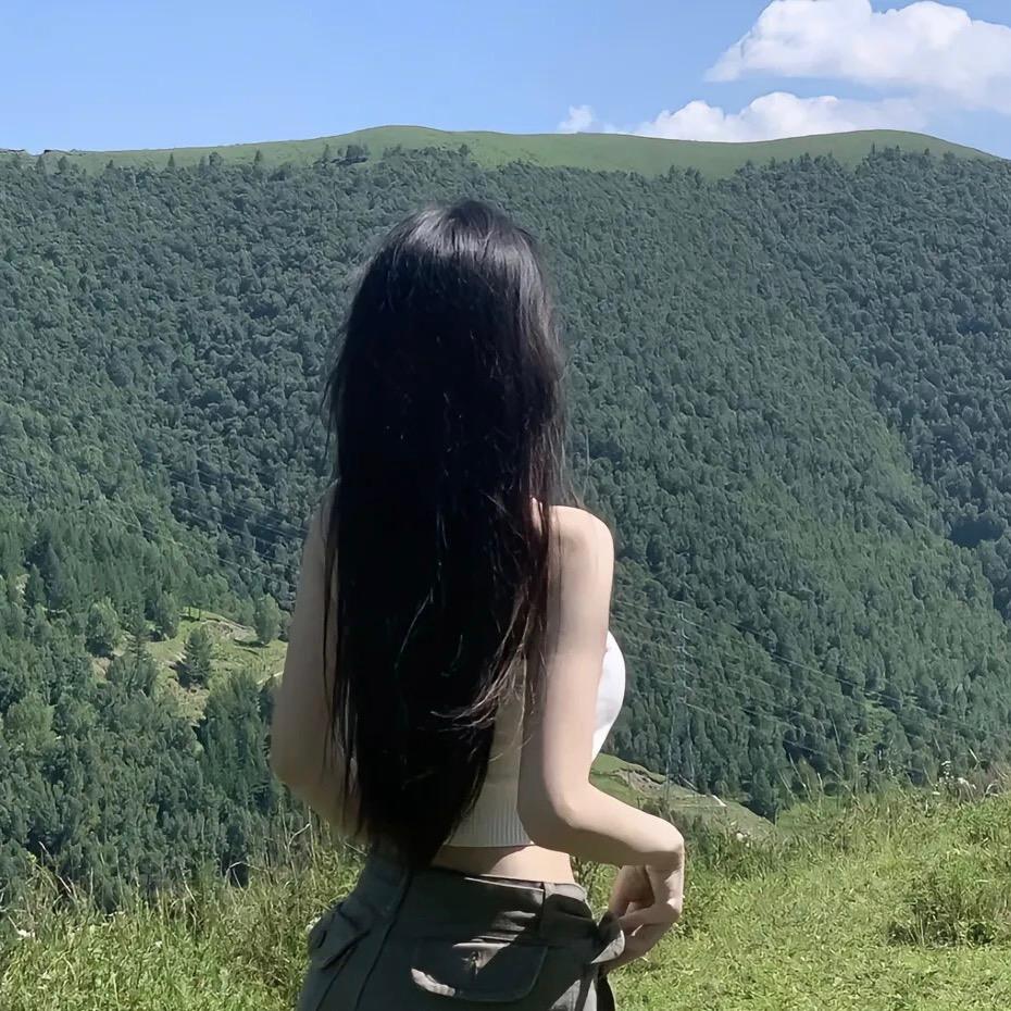 小莉莉