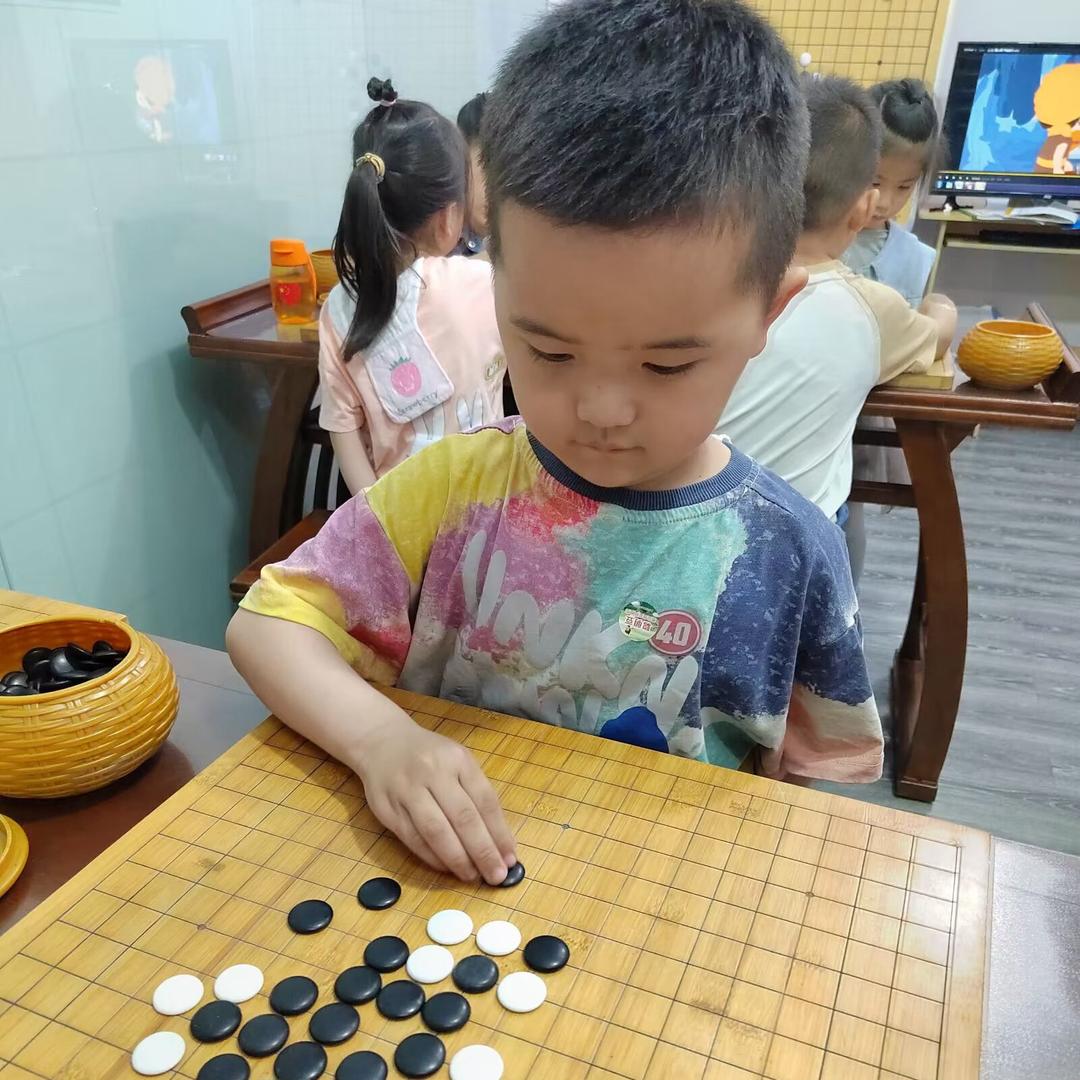 小鹏同学