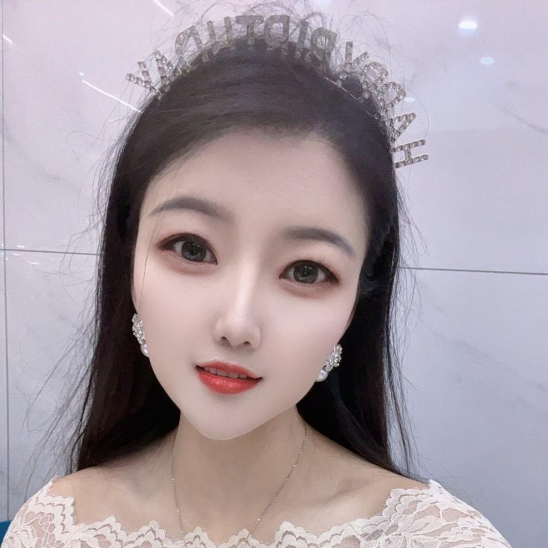 陈家小姐姐(小英）