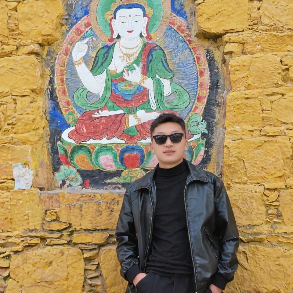 日咯则现代汽贸