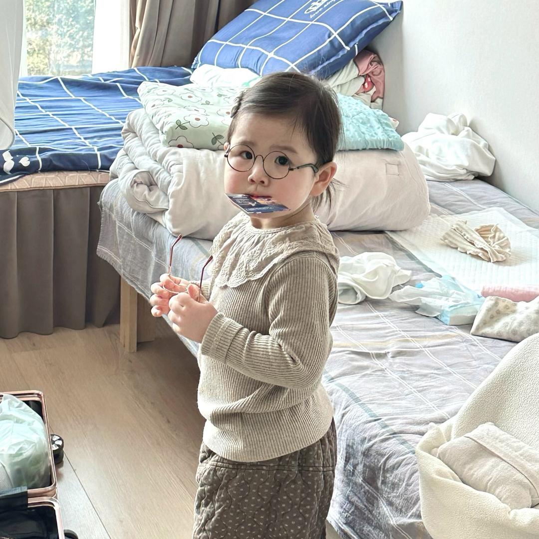 陈陈陈.