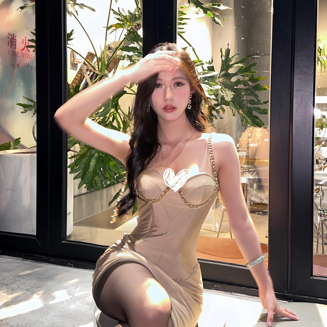 莹莹子