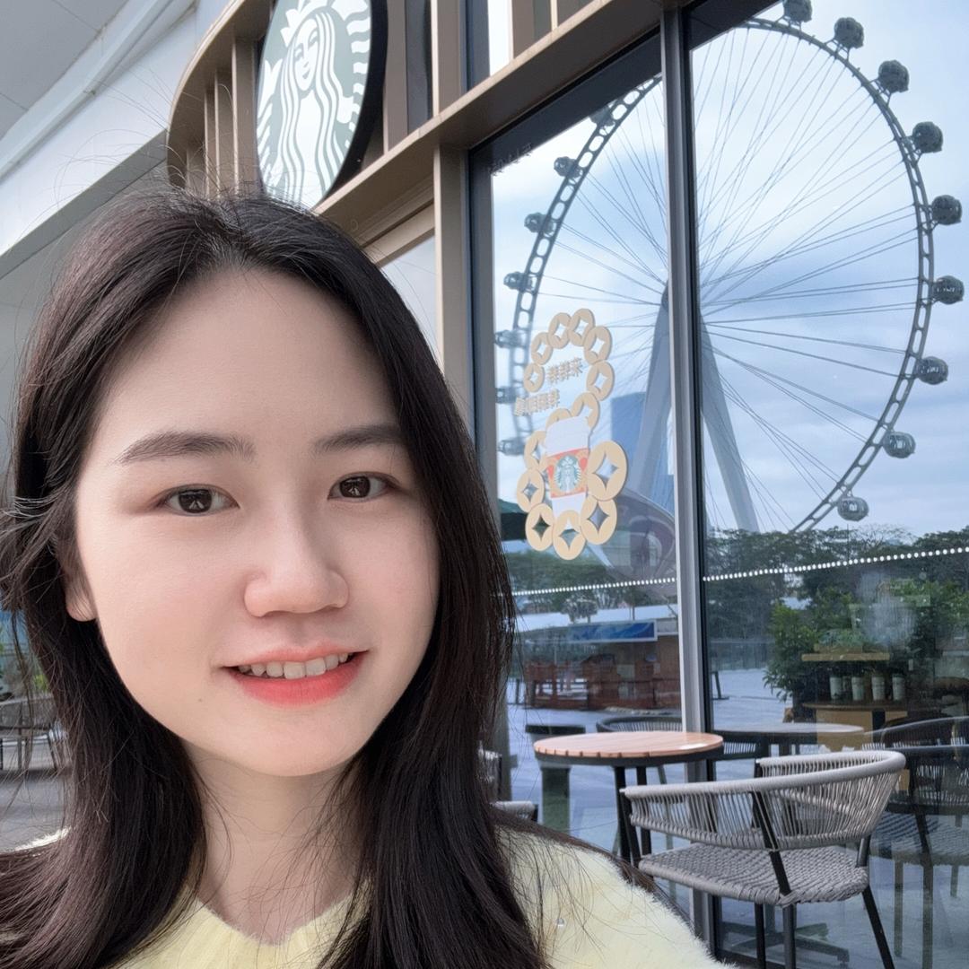深圳轻年潇潇