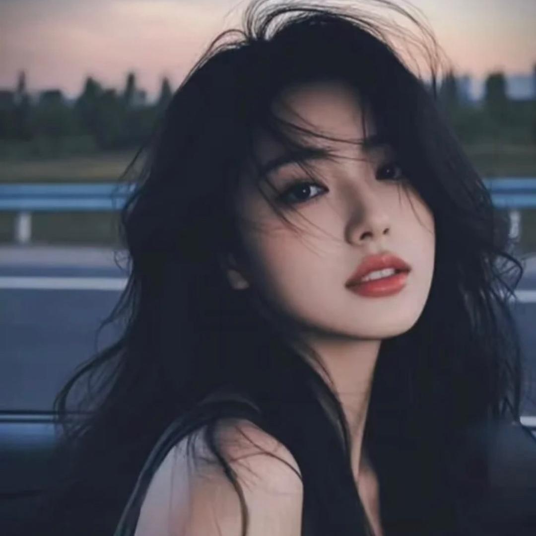 慕白.