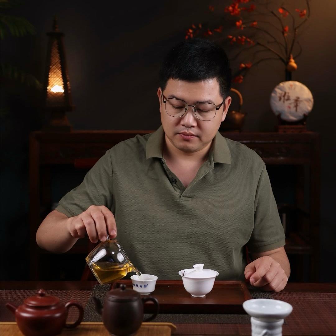 大林哥爱喝茶