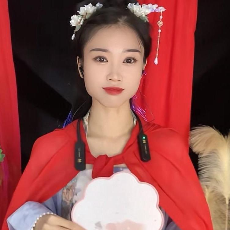 余丑丑呀🤡