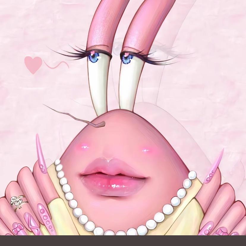 老公喂鸡时被鸡啄了屁股