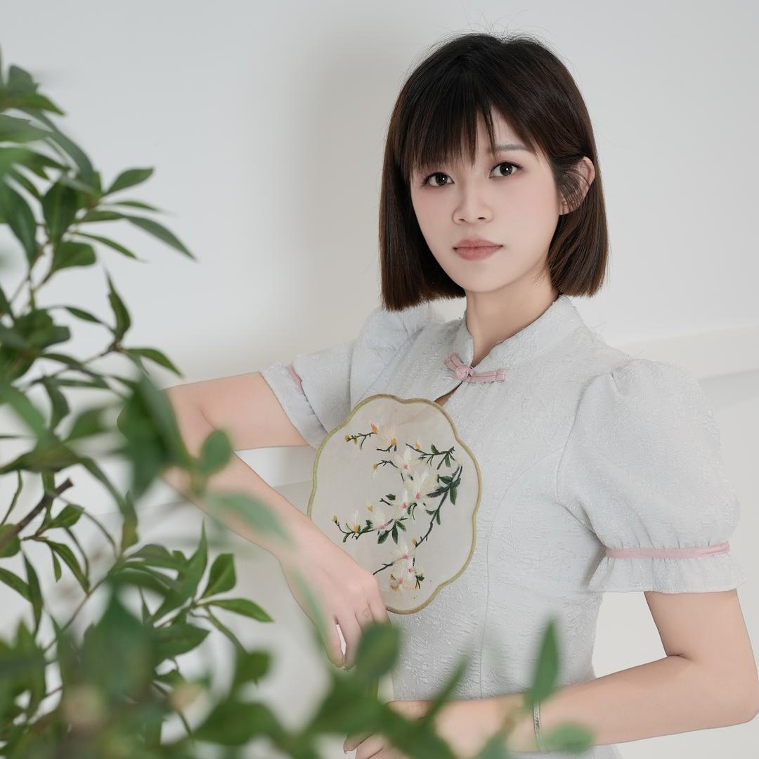 小丫吖、