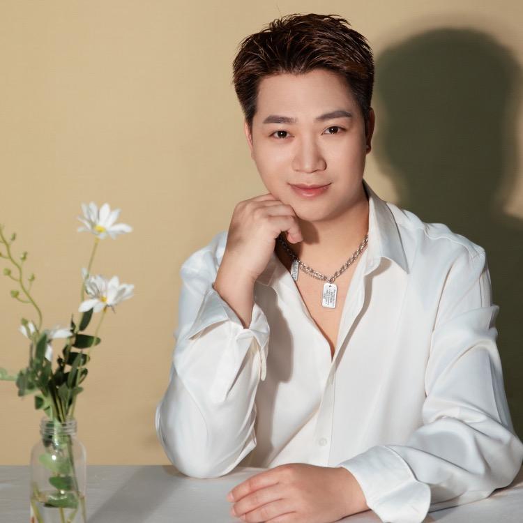 东莞名调造型   夏寻