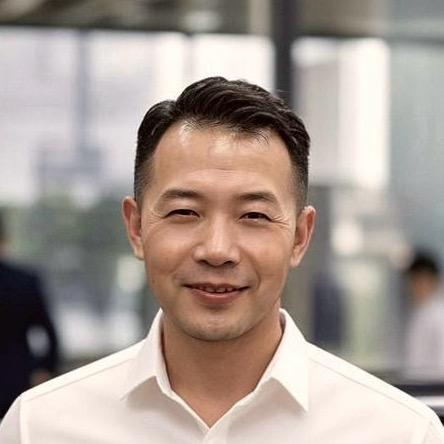 岩瑞  |  秦韵鉴