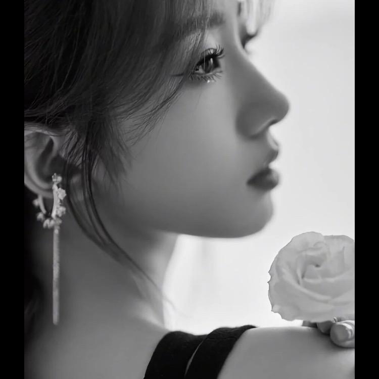 Joy乔