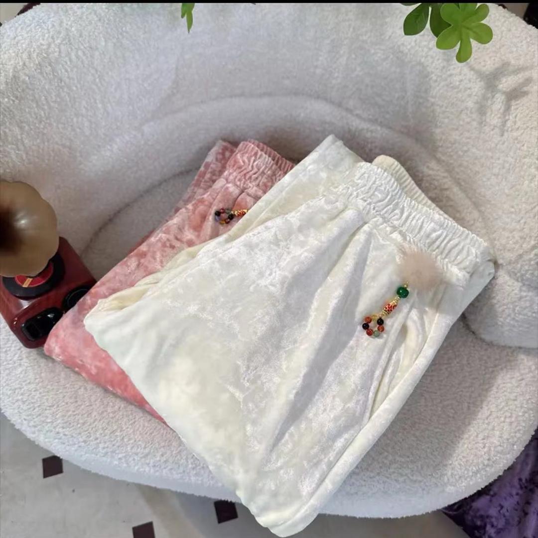 郝郝精品女装