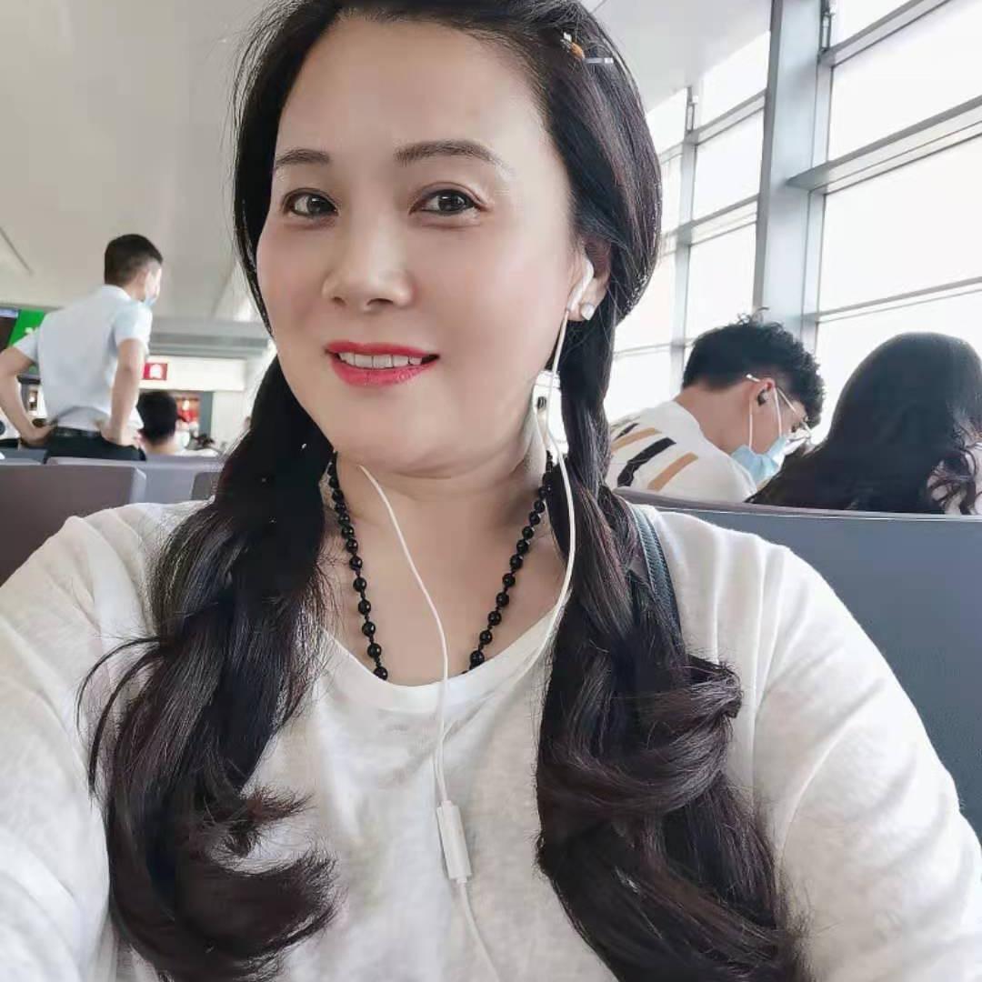 小瑛姐～咖啡☕️ 没大哥守护😂