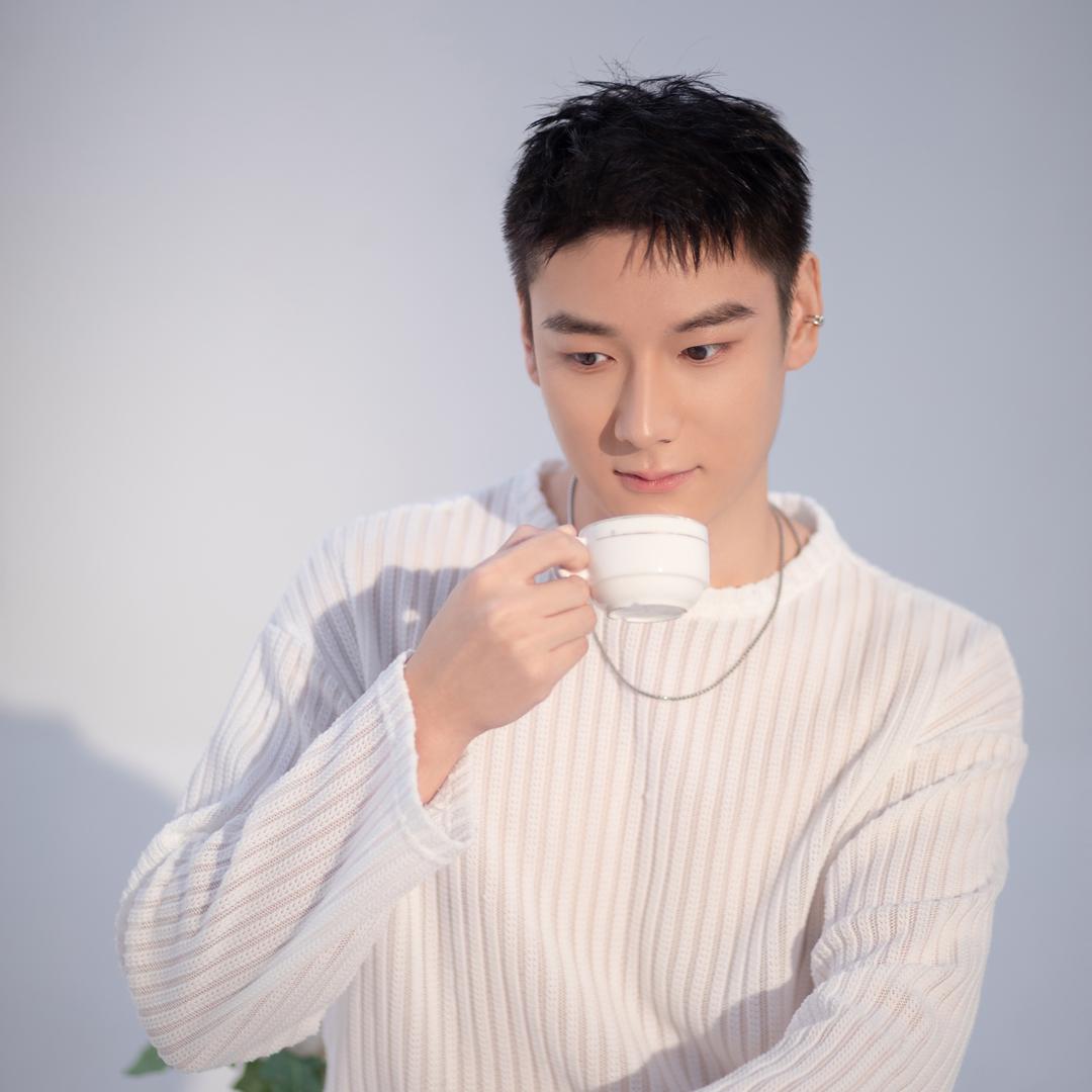 河南留学梁老师