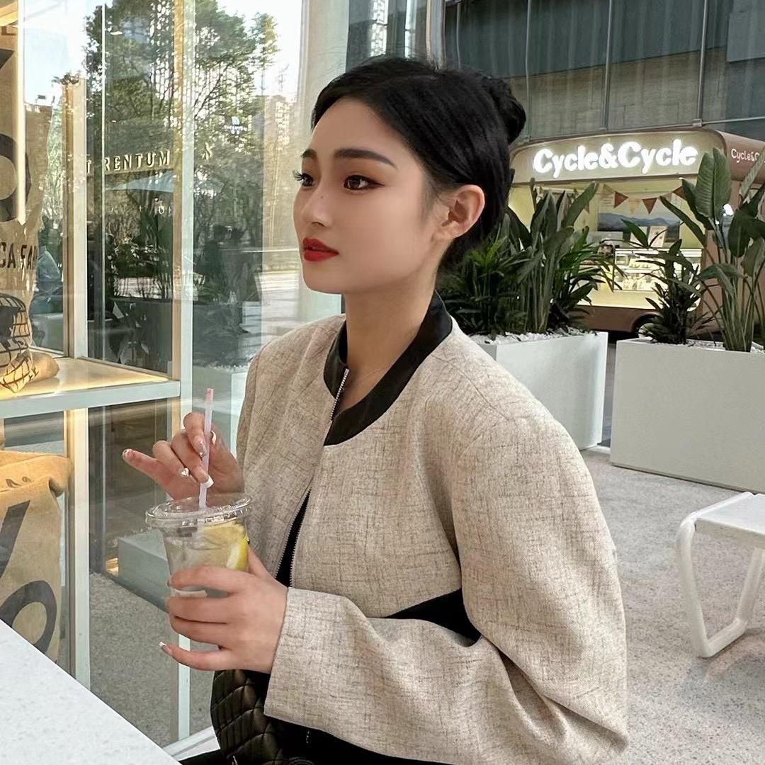 小璐今天又穿啥