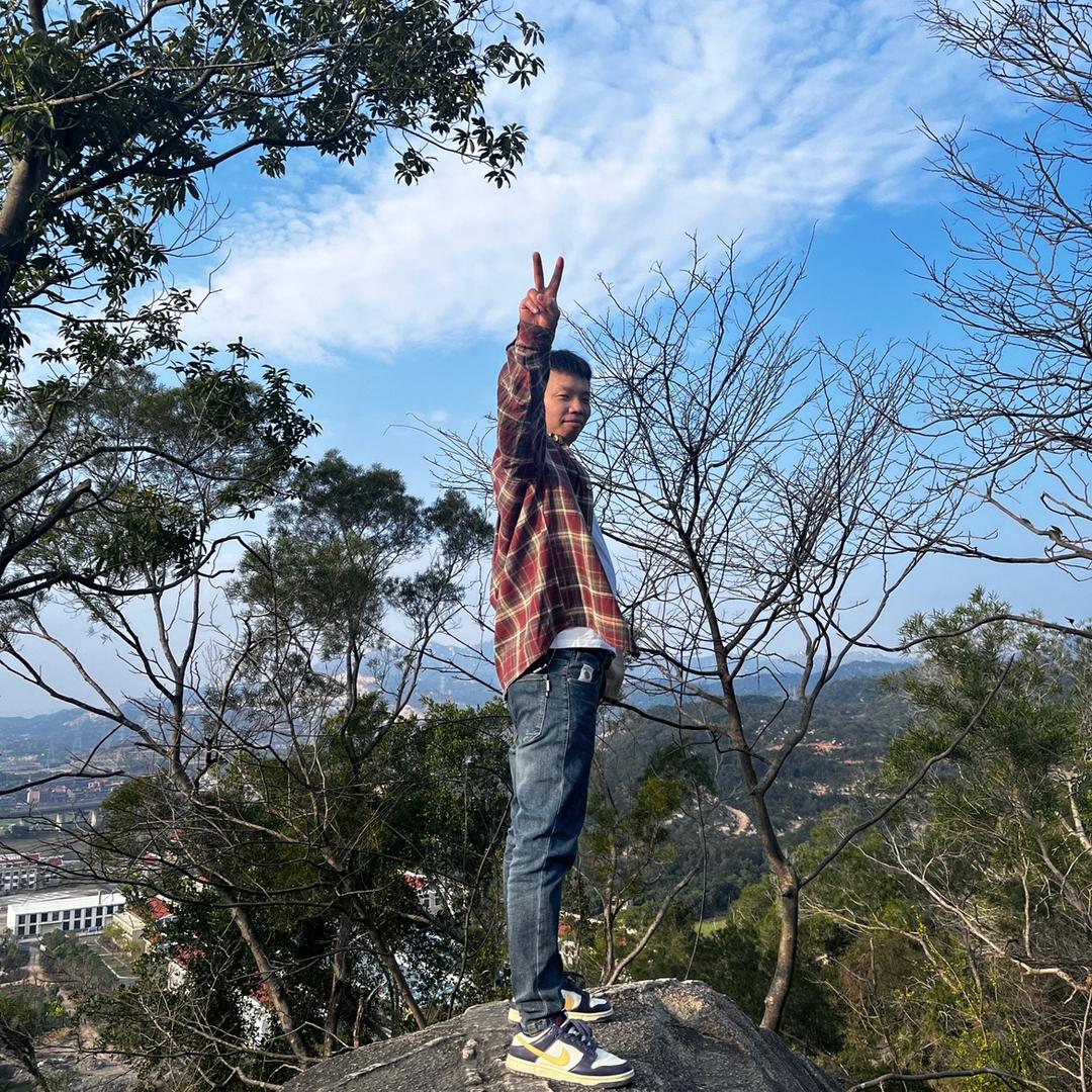 咸鱼.🐳