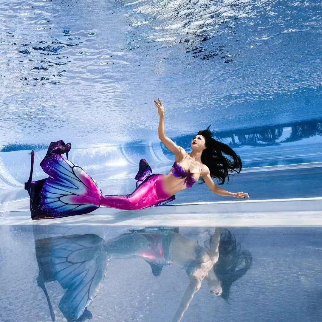 潜水美人鱼塘主🧜🏻‍♀️跳跳