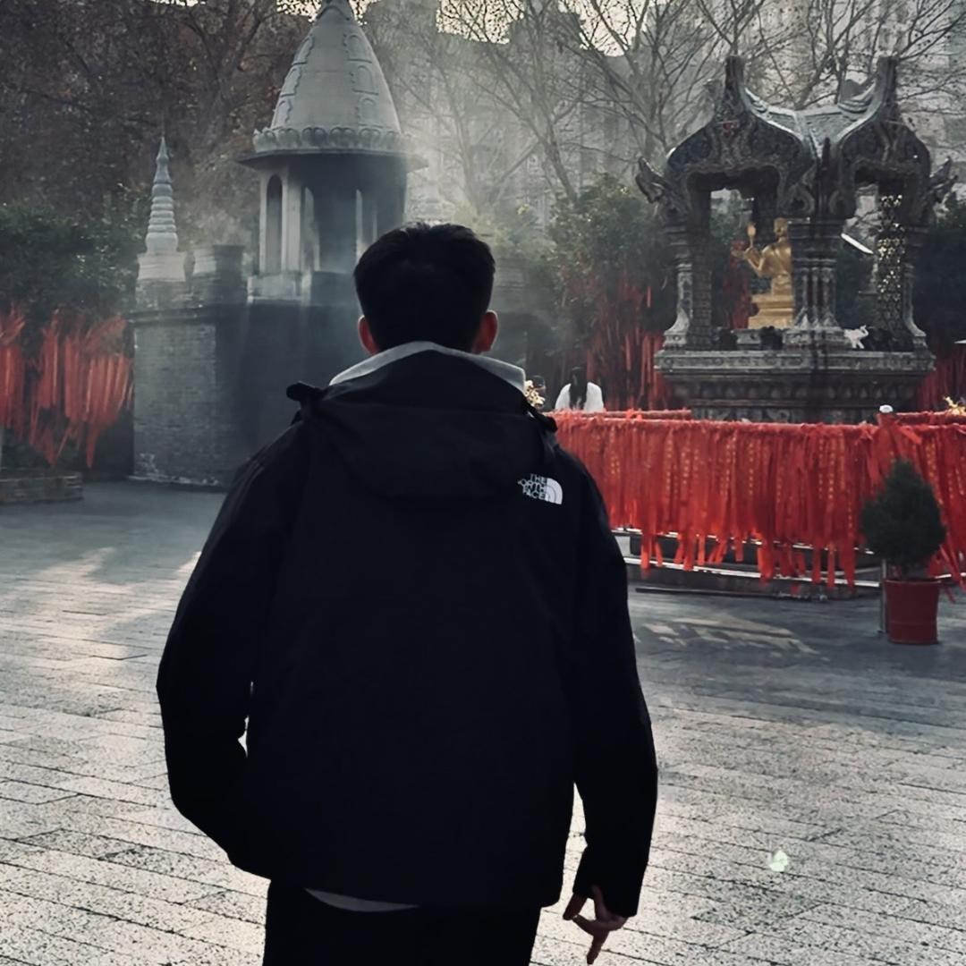 龙弟在这