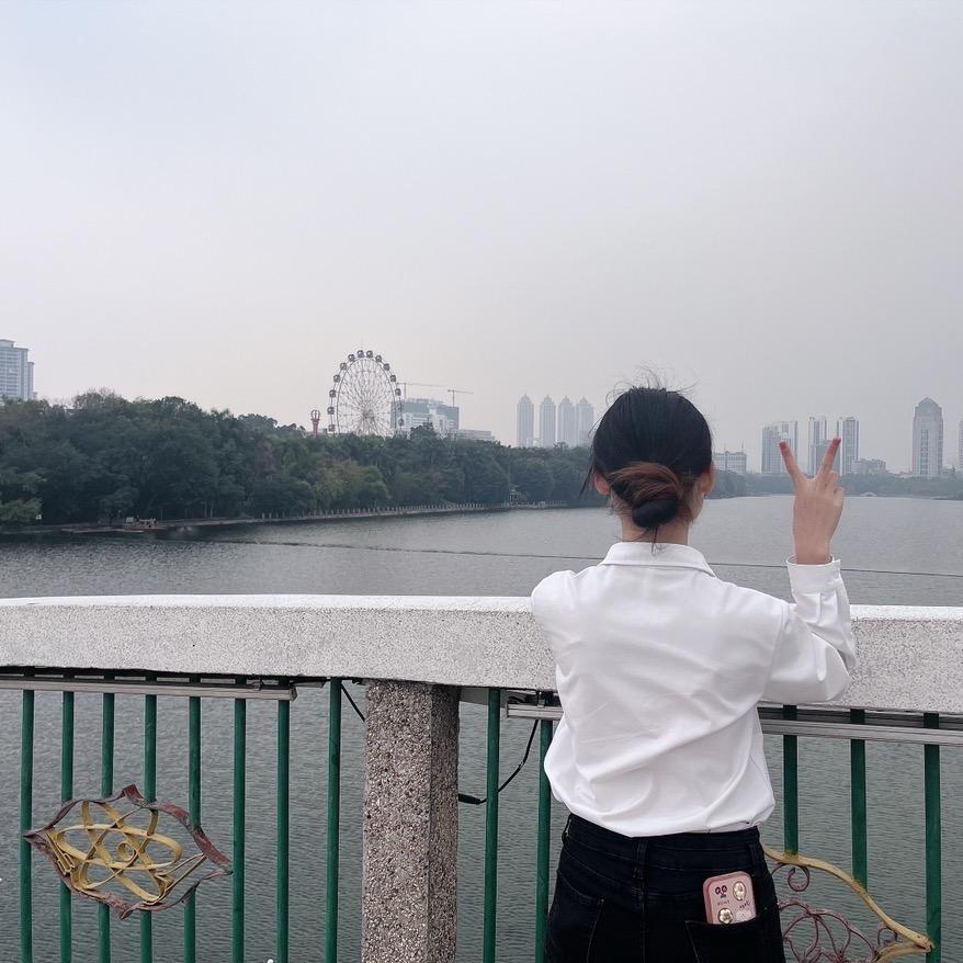 山间小农