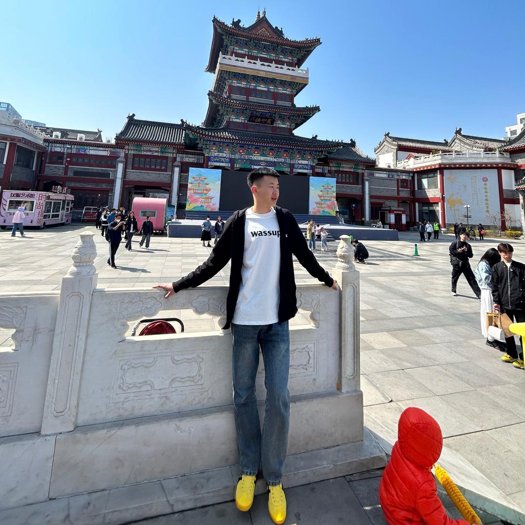 ๑梦幻空间酒吧 营销经理小 源.