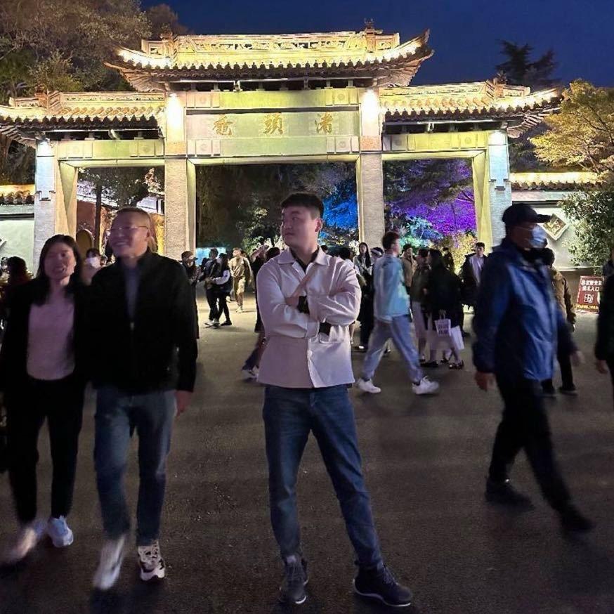 杨木木